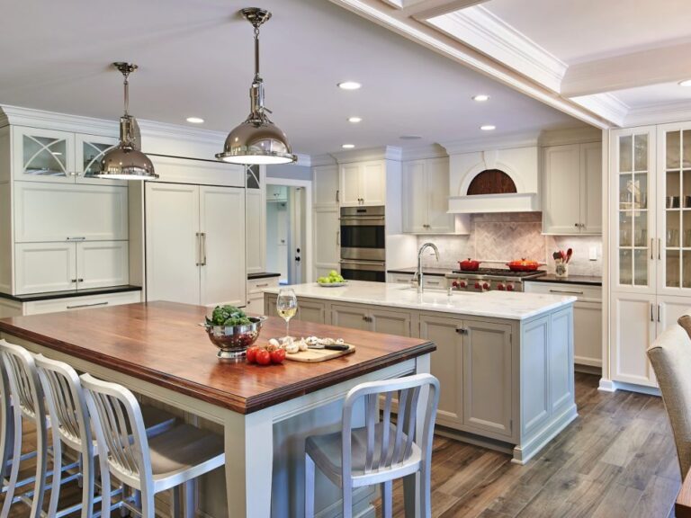 Top Kitchen Cabinetry Colors for 2020 - Wellsford Cabinetry