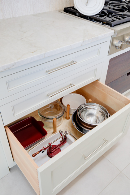 Wellsford Cabinetry Custom Cabinetry Peg Accessory Bowl Storage Fresh Design Group Inc.